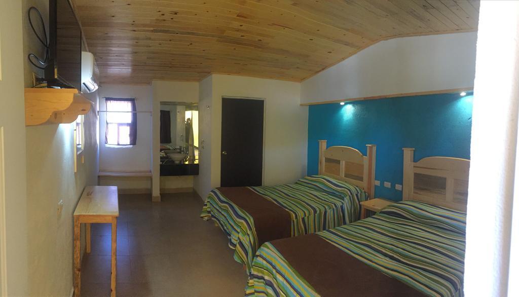 Hotel Hacienda Bustillos Креел Екстериор снимка