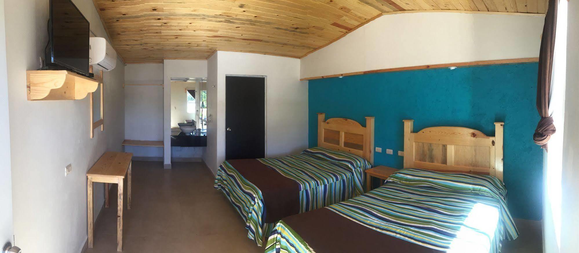 Hotel Hacienda Bustillos Креел Екстериор снимка